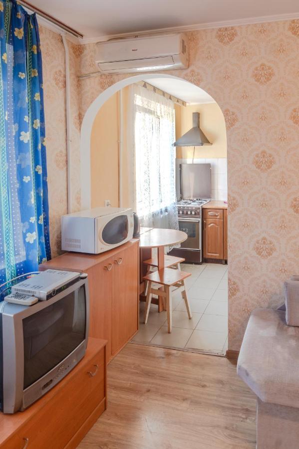 Квартира По Улице Федорова 1 เคียฟ ภายนอก รูปภาพ